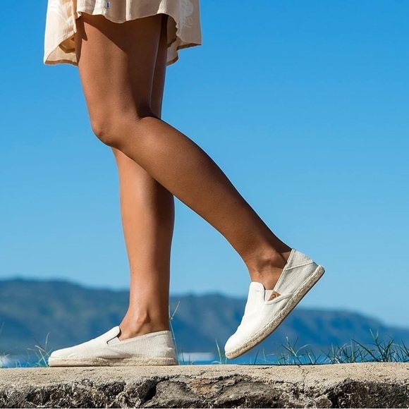 Olukai Kaula Ka’a Kapa linen drop in espadrille flats size 10 - Picture 1 of 13